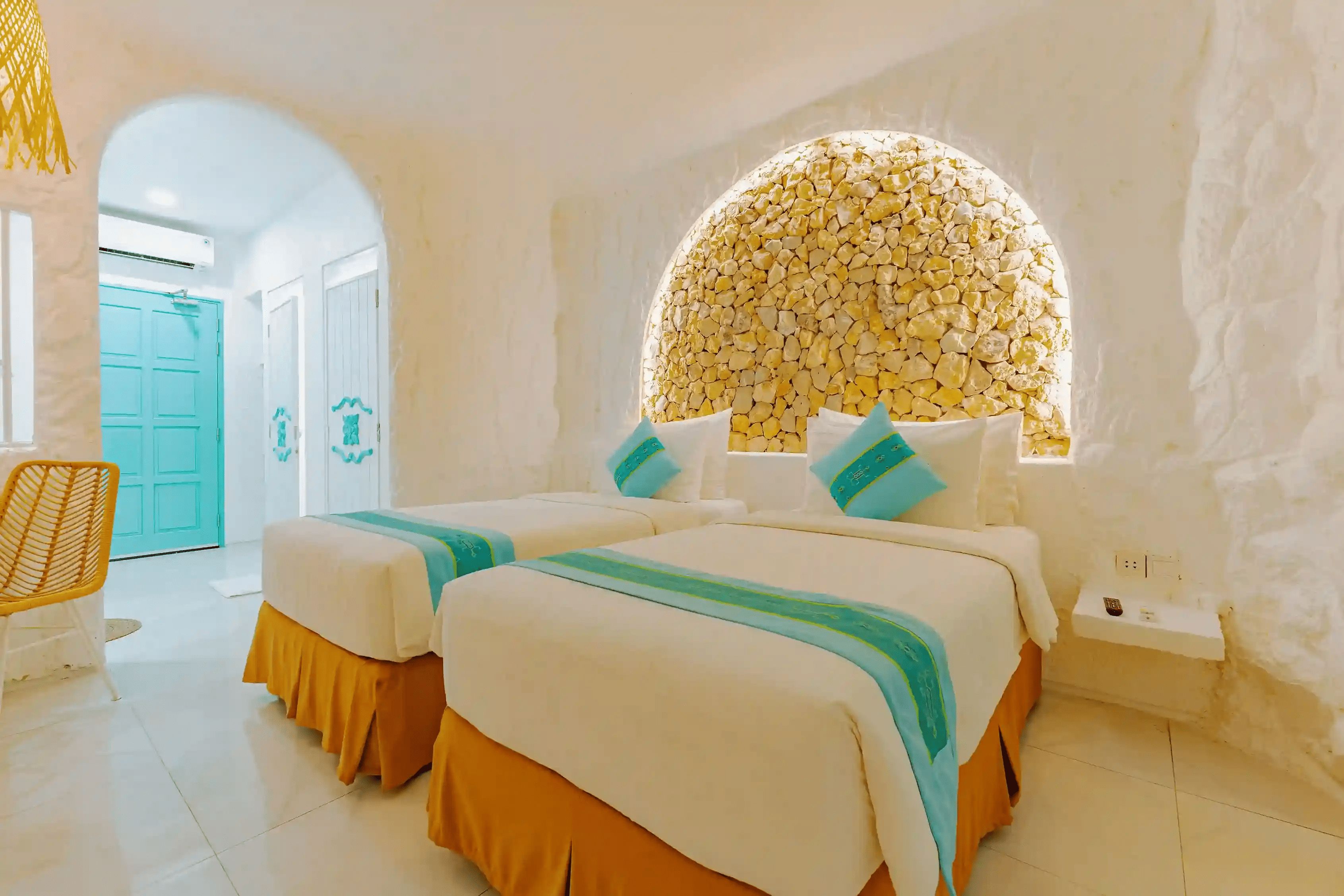 Loccal Collection (Standard Room)